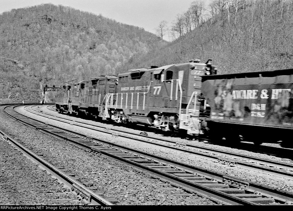 B&A 77, GP9, 1966